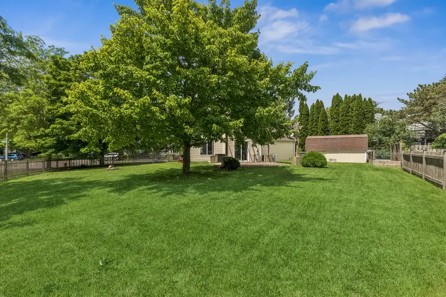 2352 Blue Spruce Lane, Aurora, IL 60502 - #3