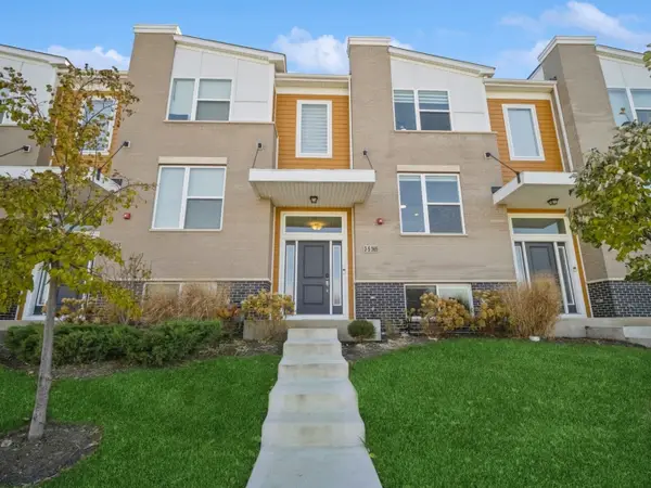 3s565 Camden Street, Warrenville, IL 60555