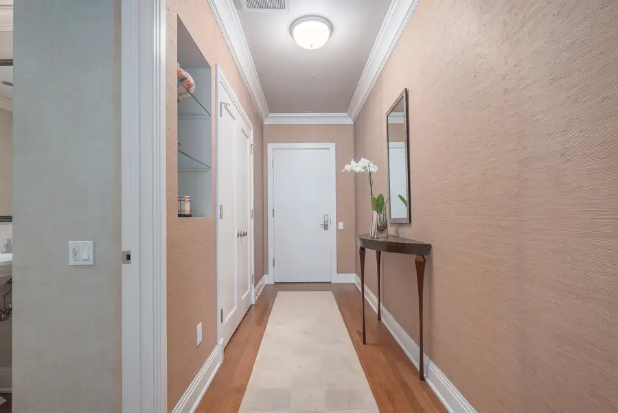 800 N Michigan Avenue #3403, Chicago, IL 60611 - #3
