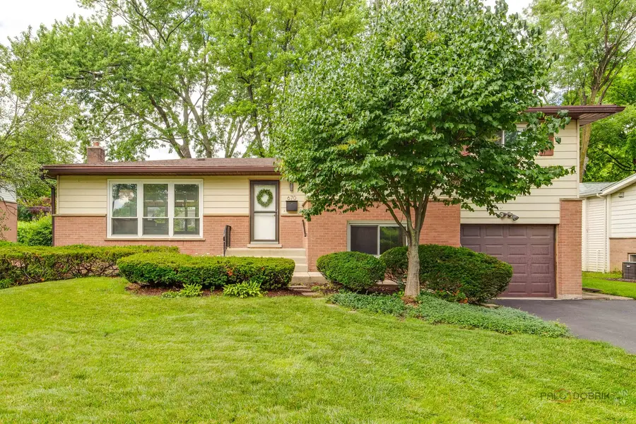 670 Indian Hill Road, Deerfield, IL 60015 - #2