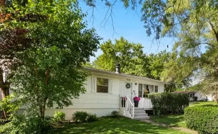 920 Fern Avenue, St. Charles, IL 60174