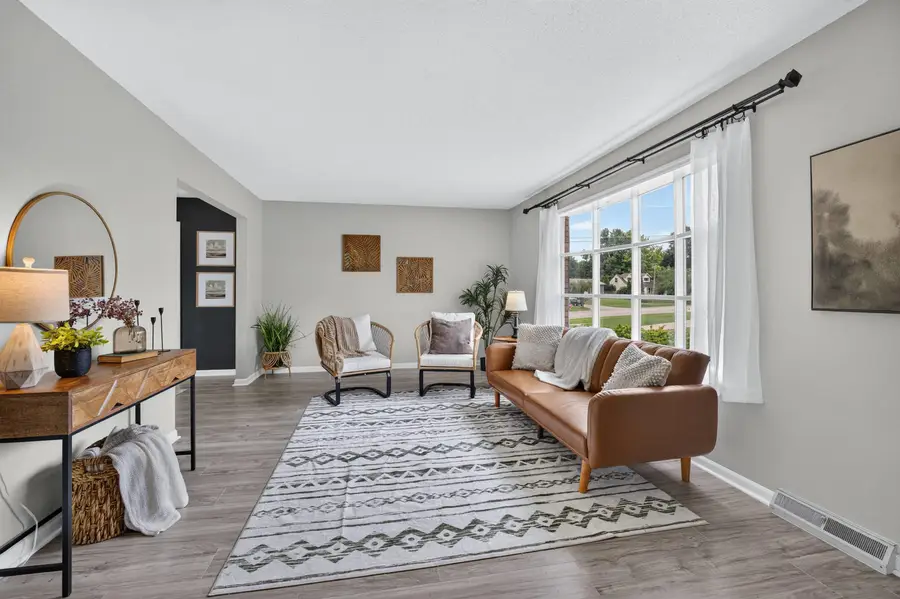 2531 New Lexington Drive, Bettendorf, IA 52722 - #2
