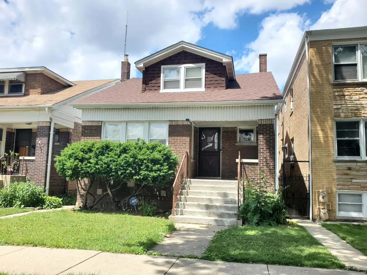 4158 W Wellington Avenue, Chicago, IL 60641 - #1