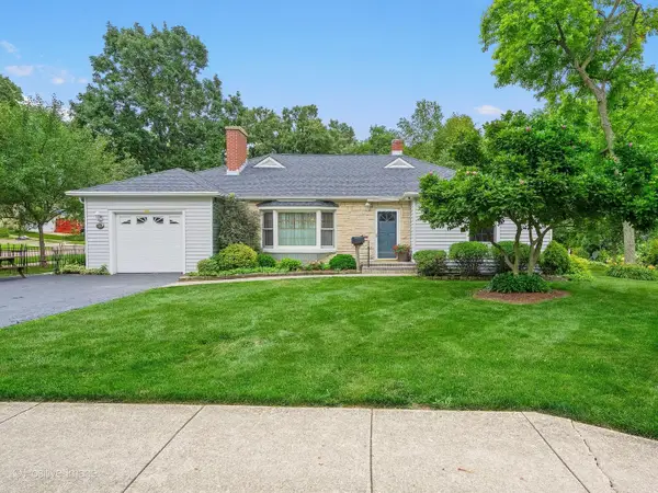 449 Arbor Avenue, West Chicago, IL 60185