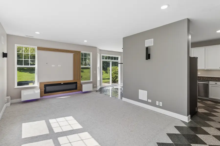 6530 Marble Lane, Carpentersville, IL 60110 - #2