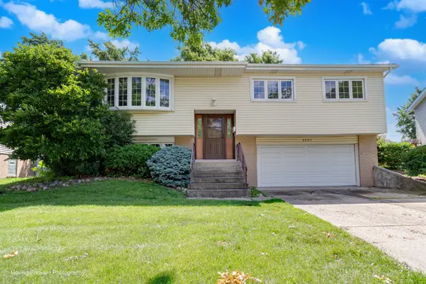 8807 Beechnut Road, Hickory Hills, IL 60457