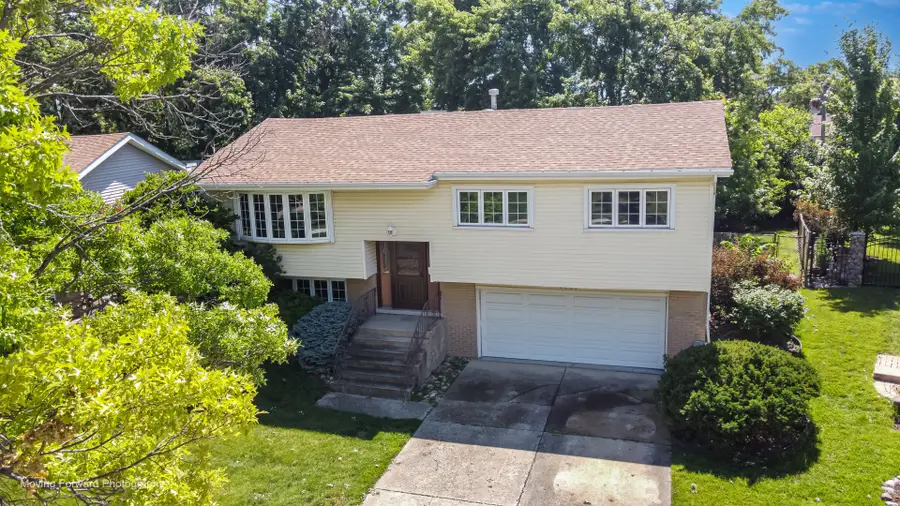 8807 Beechnut Road, Hickory Hills, IL 60457 - #2