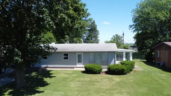 625 W Blue Street, Sheldon, IL 60966