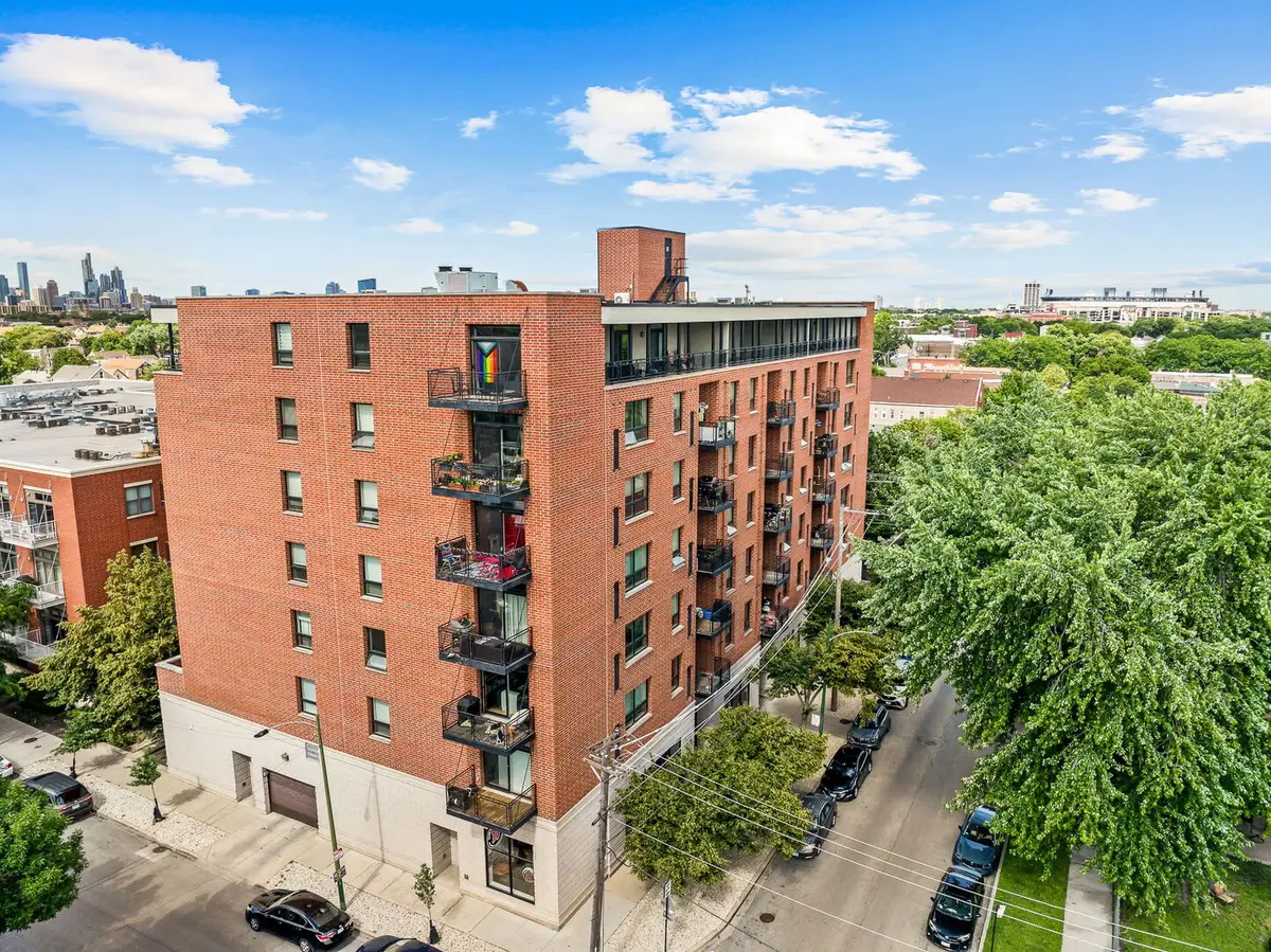 974 W 35th Place #407, Chicago, IL 60609 - #1