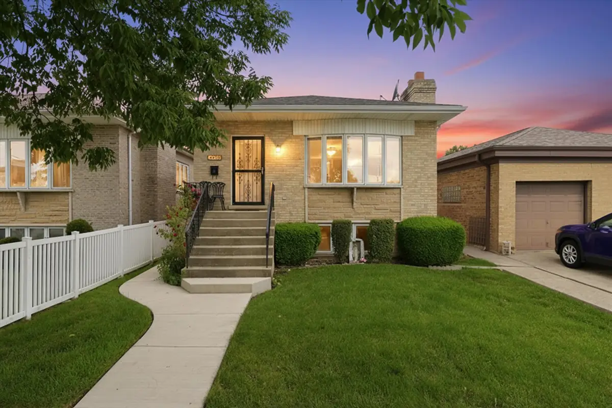 4818 N Sayre Avenue, Chicago, IL 60656 - #1