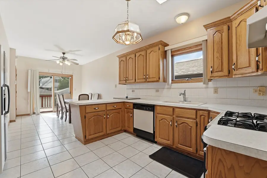4818 N Sayre Avenue, Chicago, IL 60656 - #2