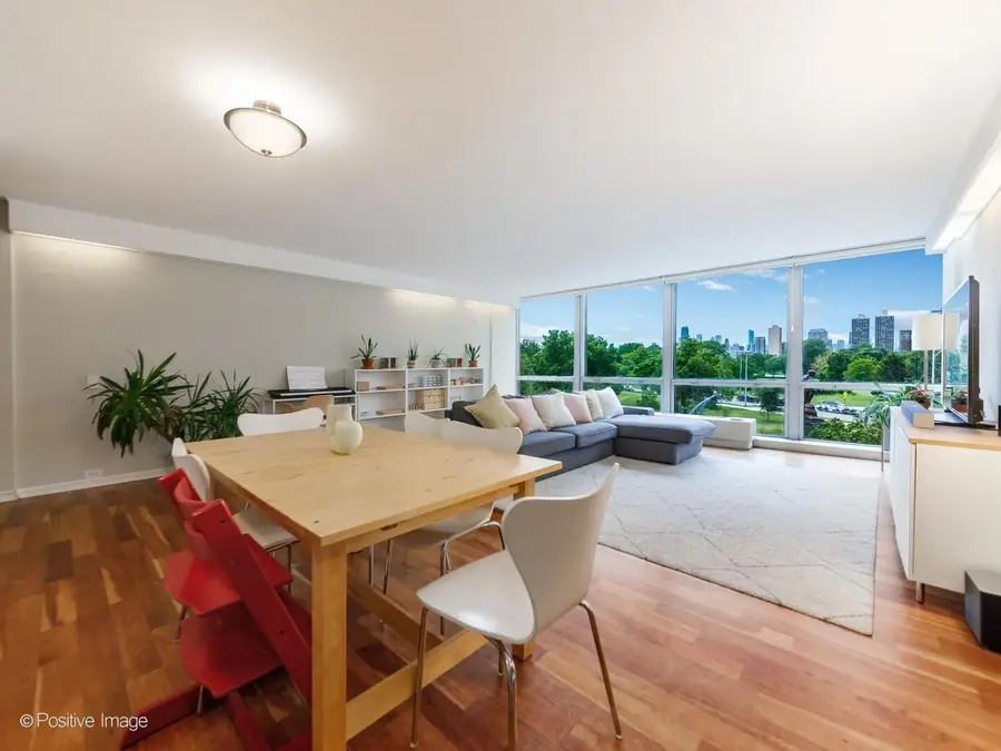 330 W Diversey Parkway #401, Chicago, IL 60657 - #3