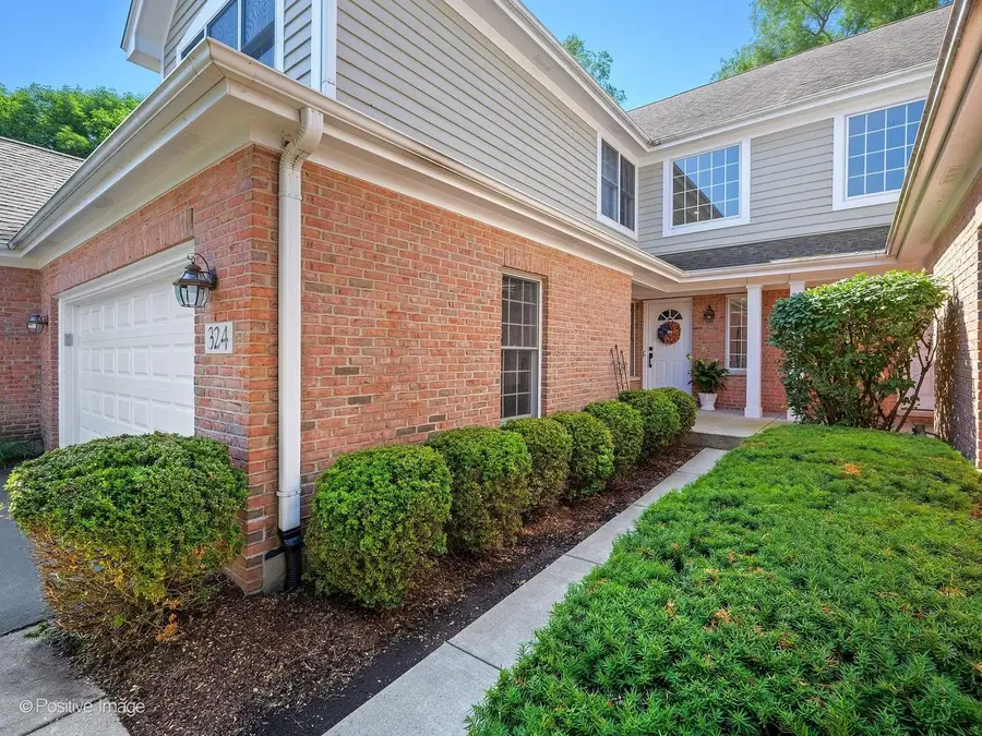 324 Turnberry Lane, Glen Ellyn, IL 60137 - #2