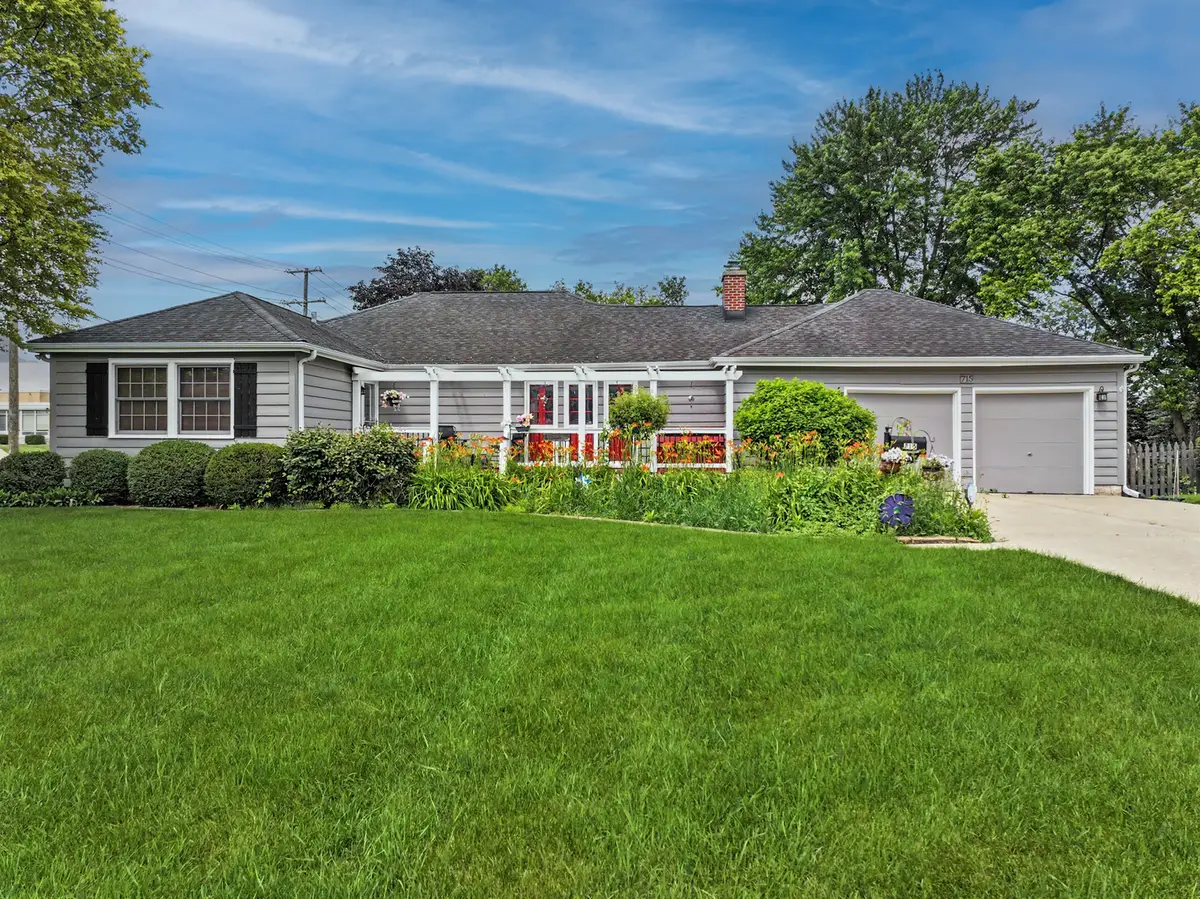 715 N Green Street, McHenry, IL 60050 - #1