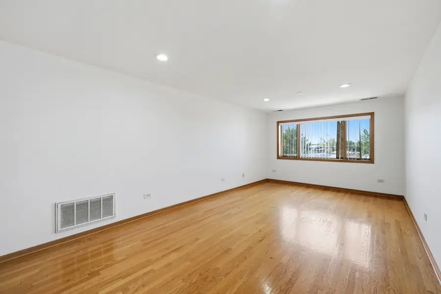 313 W 23rd Place #403, Chicago, IL 60616 - #3