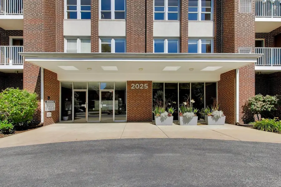2025 Sherman Avenue #302, Evanston, IL 60201 - #2
