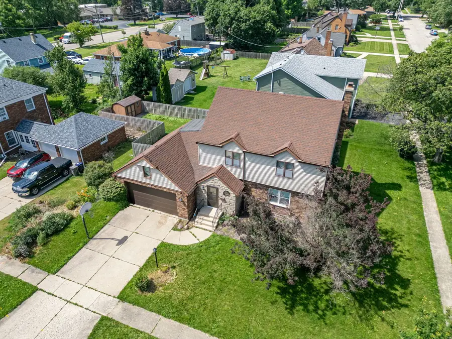 1300 Wolff Avenue, Elgin, IL 60123 - #3
