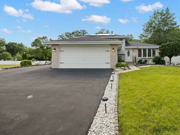 903 Prescott Drive, Joliet, IL 60432