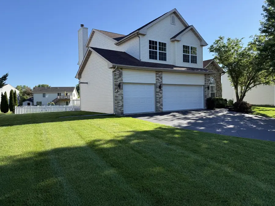 470 Prairie Knoll Drive, Poplar Grove, IL 61065 - #2