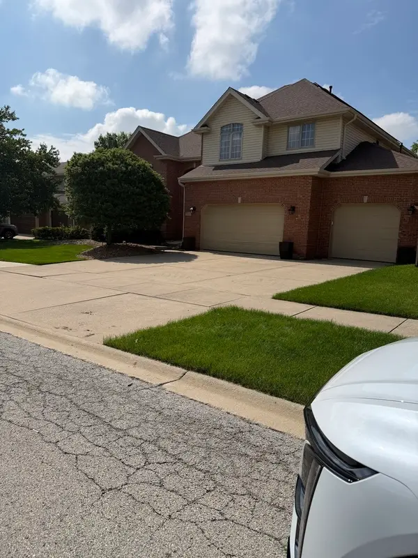 10907 Anthony Drive, Orland Park, IL 60467