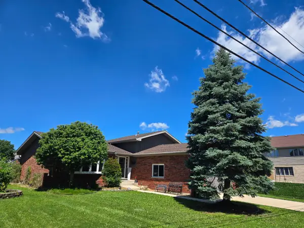 17042 Lockwood Avenue, Oak Forest, IL 60452