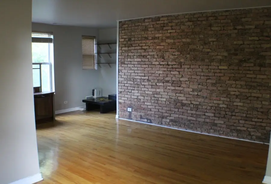 6800 S Dante Avenue #3, Chicago, IL 60637 - #2