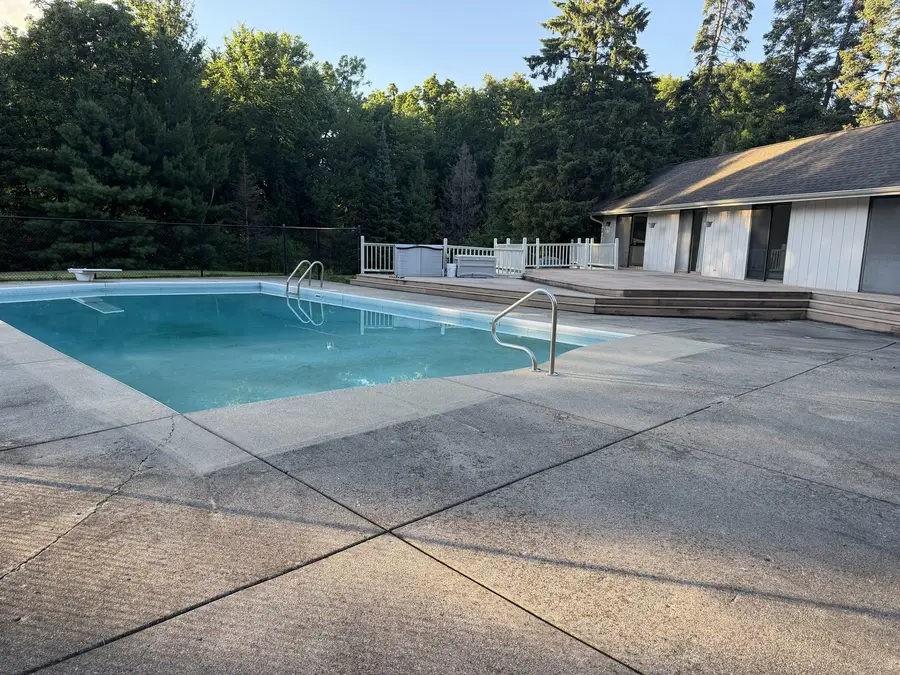 1842 Thomas Atkinson Road, Inverness, IL 60067 - #3