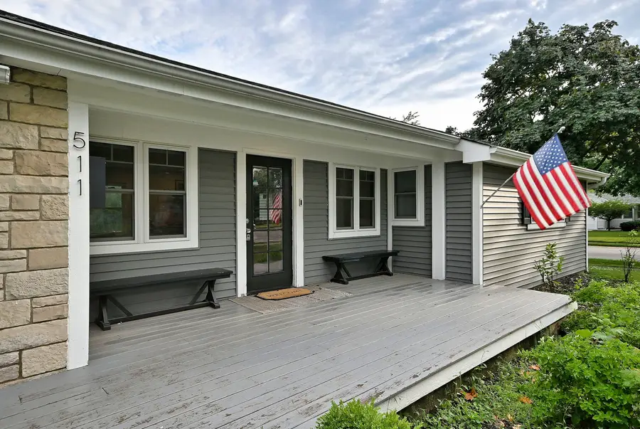 511 Everett Avenue, Crystal Lake, IL 60014 - #3