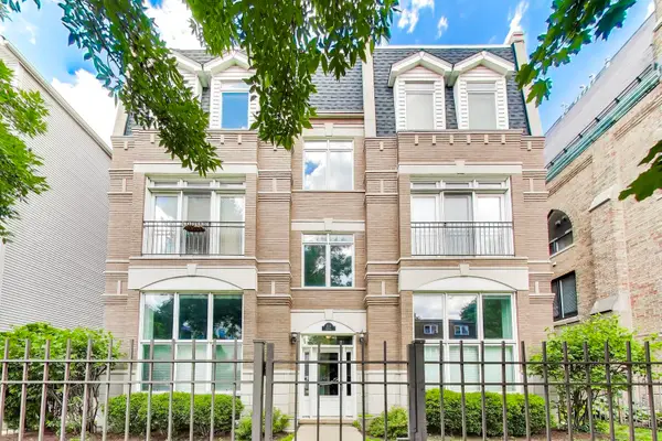 Address Withheld By Seller, Chicago, IL 60657
