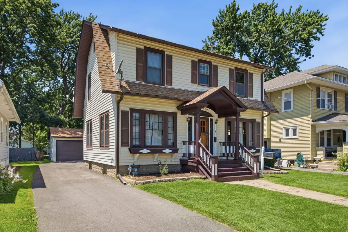 933 Lebanon Street, Aurora, IL 60505 - #1