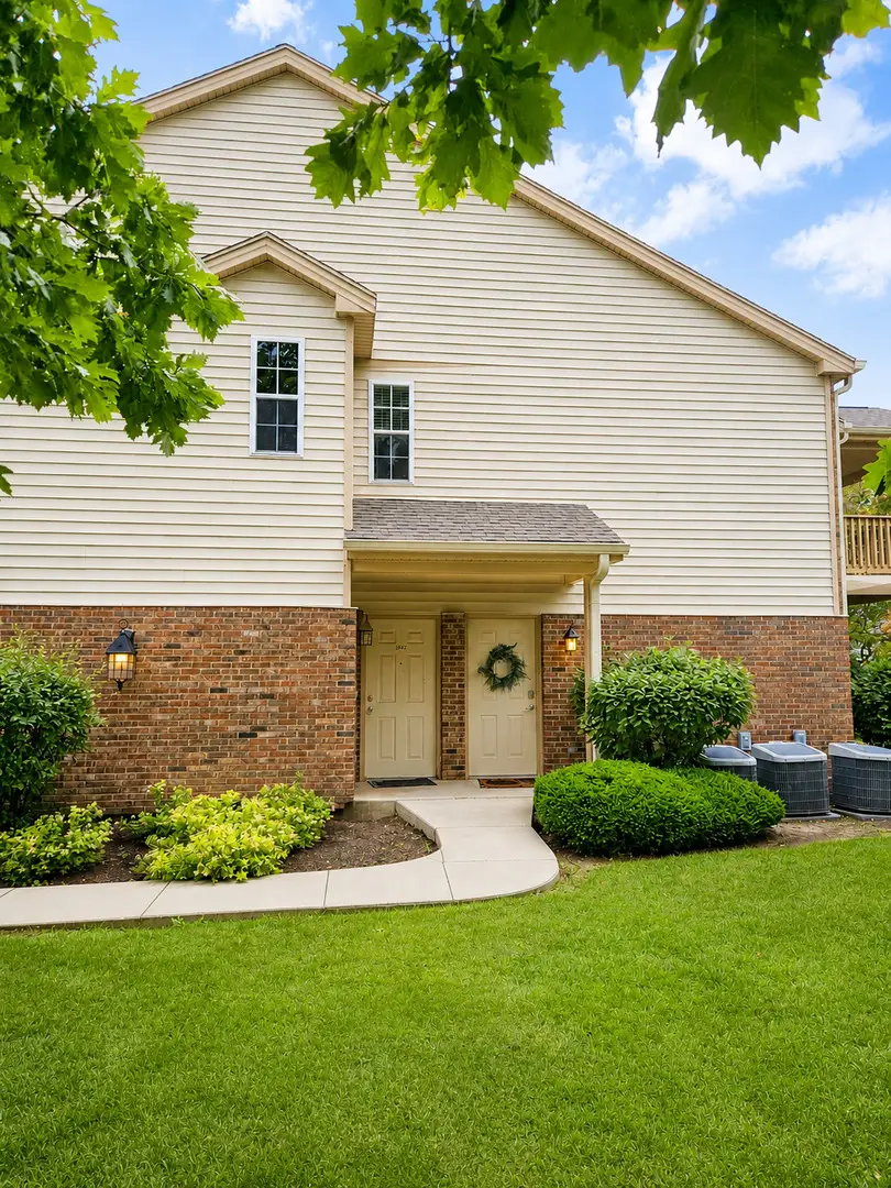 3846 Thornhill Drive #3846, Champaign, IL 61822 - #1