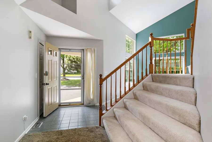 349 Hampton Court, Crystal Lake, IL 60012 - #3