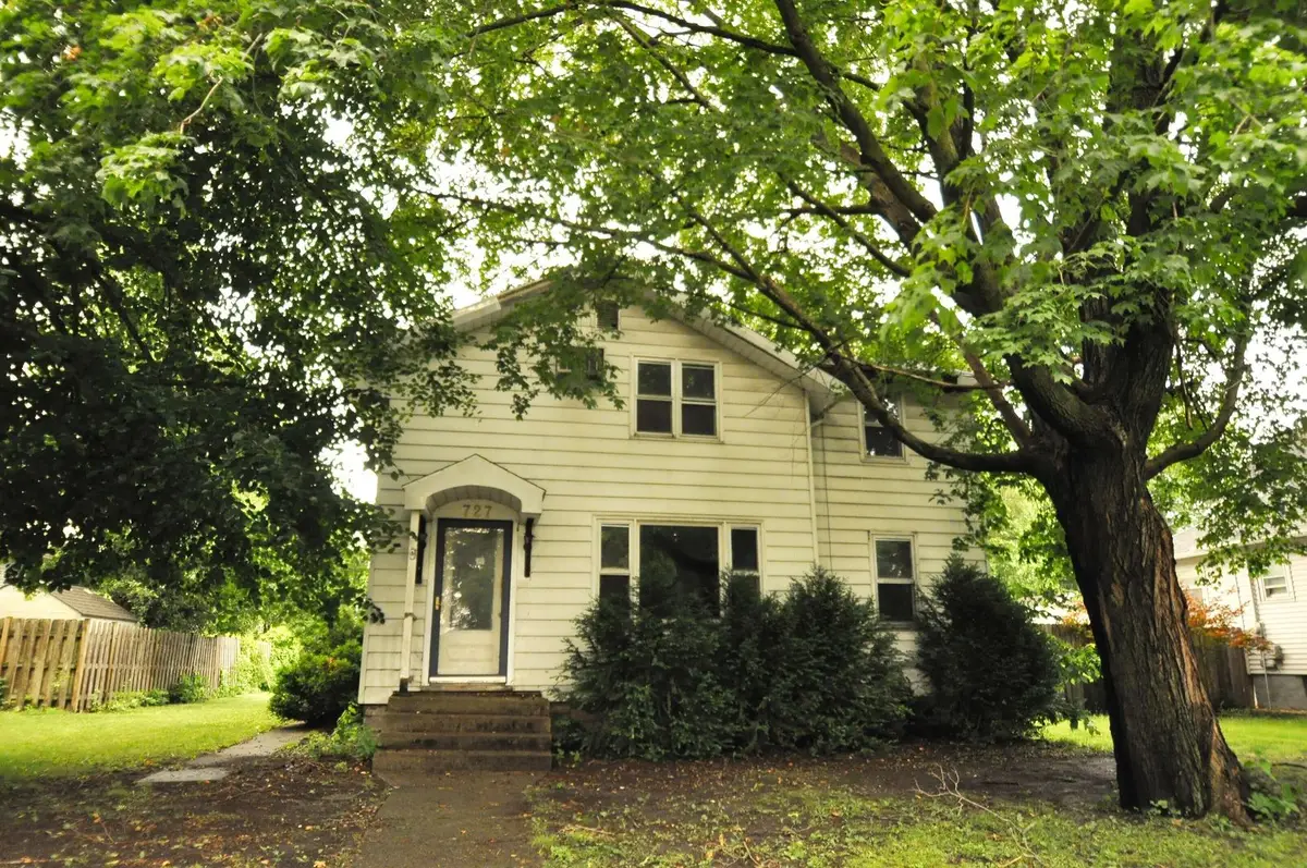727 Chapel Street, Ottawa, IL 61350 - #1