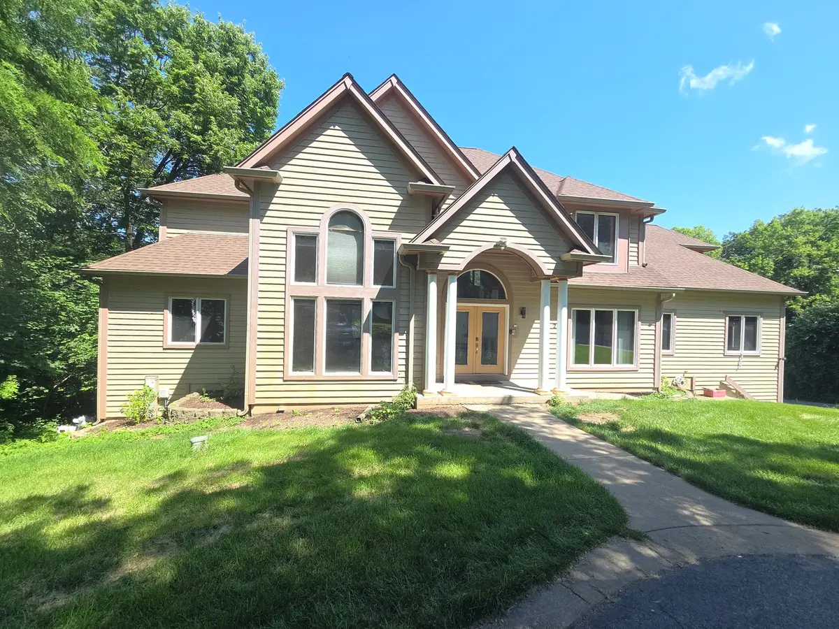 2 Echowood Drive, Algonquin, IL 60102 - #1