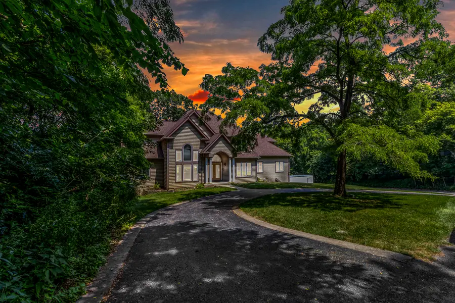 2 Echowood Drive, Algonquin, IL 60102 - #2