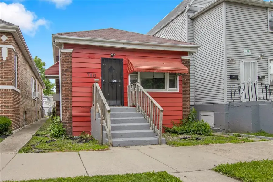 710 E 92nd Place, Chicago, IL 60619 - #2
