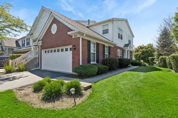 1601 Millbrook Drive, Algonquin, IL 60102