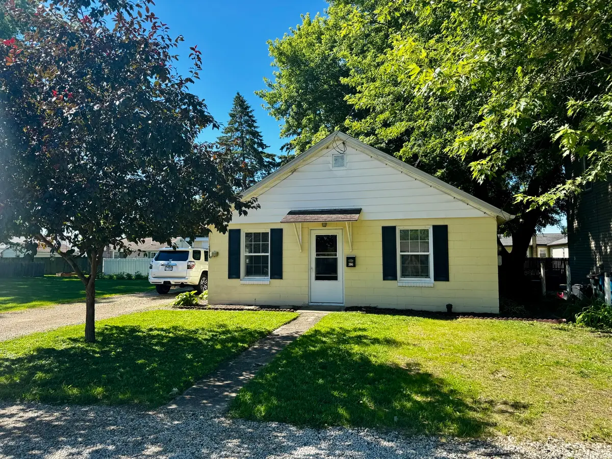 306 W Lasalle Street, Princeton, IL 61356 - #1