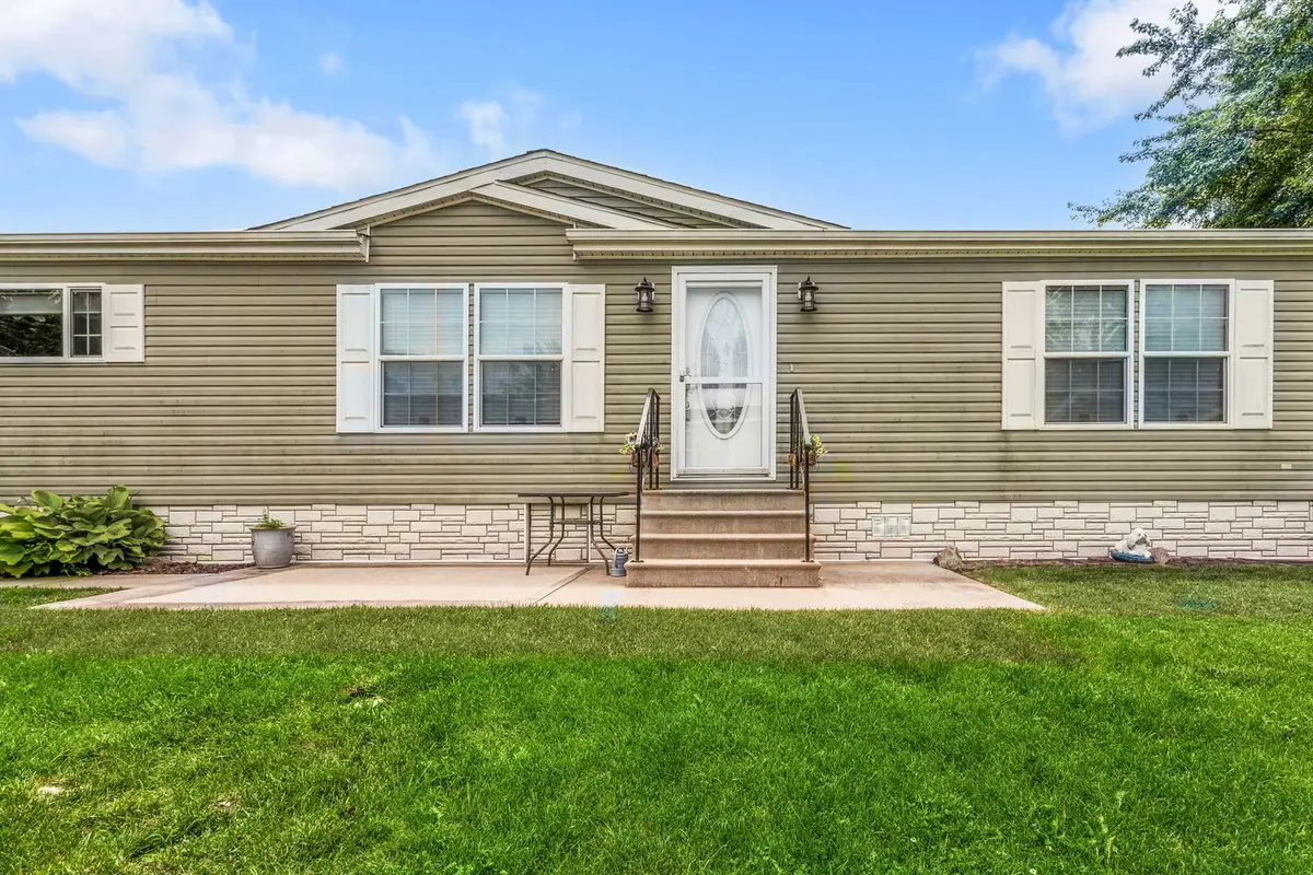 242 Fox Lane, Belvidere, IL 61008 - #1