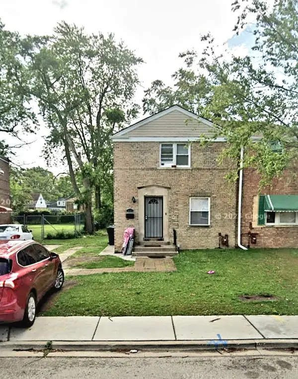 9607 S Merrill Avenue, Chicago, IL 60617