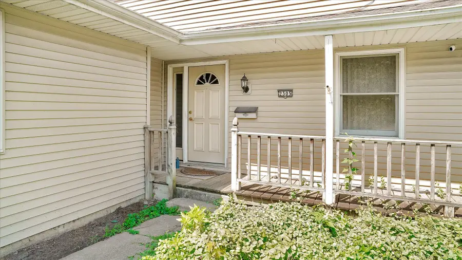 2305 Whitson Circle, Urbana, IL 61801 - #3