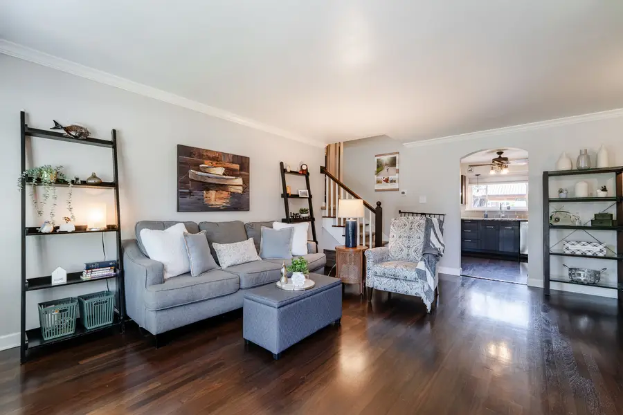 9024 30th Street, Brookfield, IL 60513 - #2