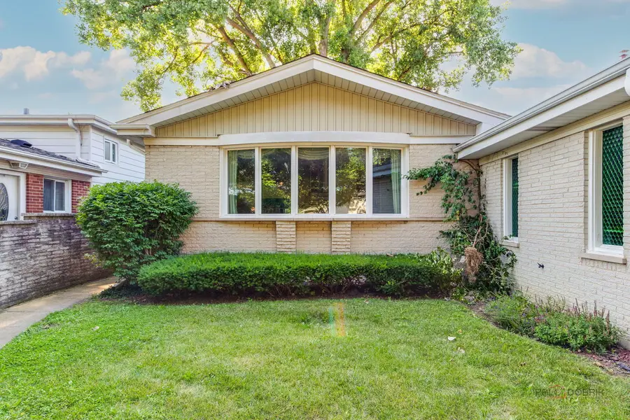 9230 N Major Avenue, Morton Grove, IL 60053 - #2