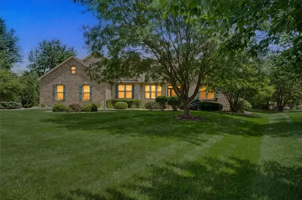 4714 Chestnut Grove Drive, Champaign, IL 61822