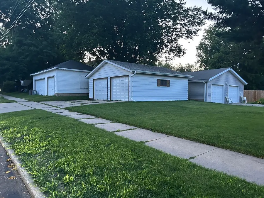 803 N 9th Street, Dekalb, IL 60115 - #2