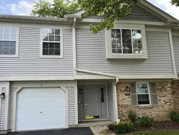 1214 Ballantrae Place #E, Mundelein, IL 60060