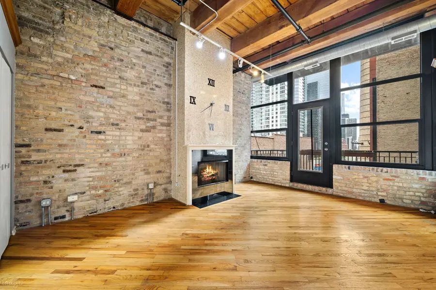 226 N Clinton Street #525, Chicago, IL 60661 - #3