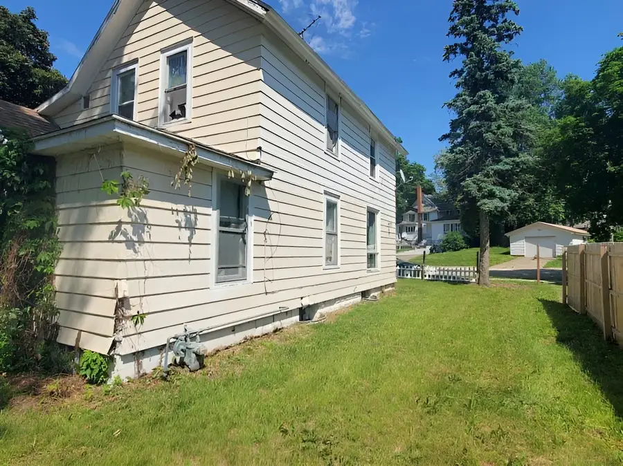 802 Locust Street, Prophetstown, IL 61277 - #3