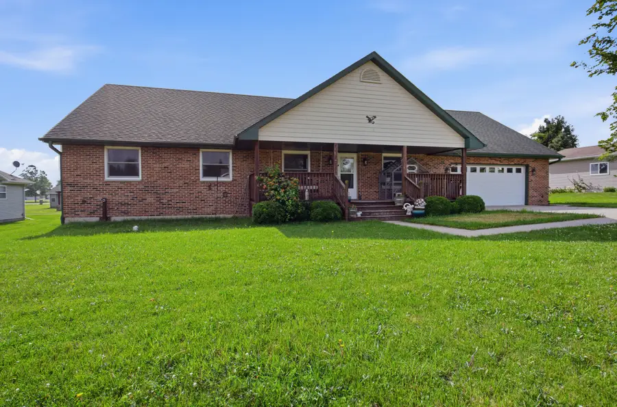 132 Mohawk Drive, Loda, IL 60948 - #2