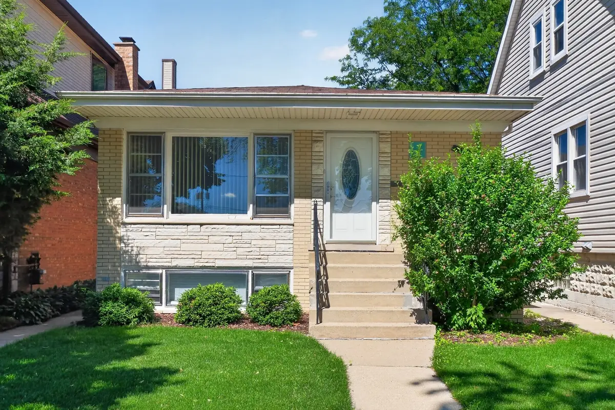 3942 N Oconto Avenue, Chicago, IL 60634 - #1